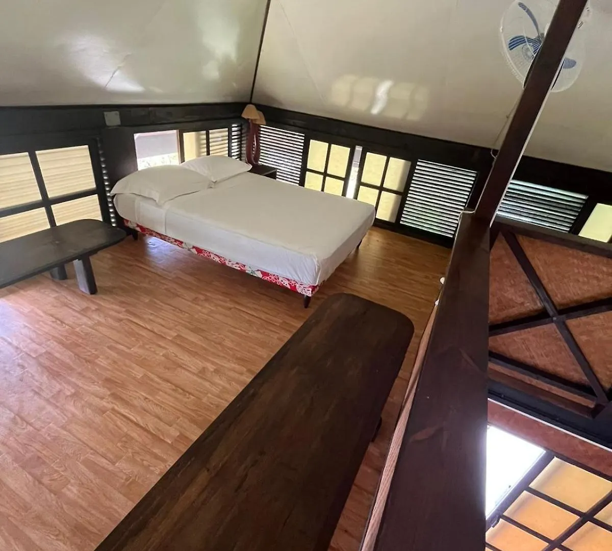 Szálloda Pension Hibiscus Taha'A Vaitoare